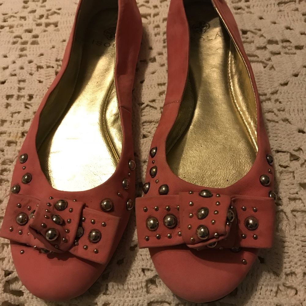 Super cute pink flats by Isola!